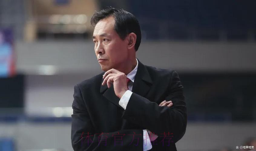 许利民公开指责曾凡博态度问题,岂不是自己的用人问题也非常大! 许利民公开指责曾凡博态度问题,岂不是自己的用人问题也非常大!