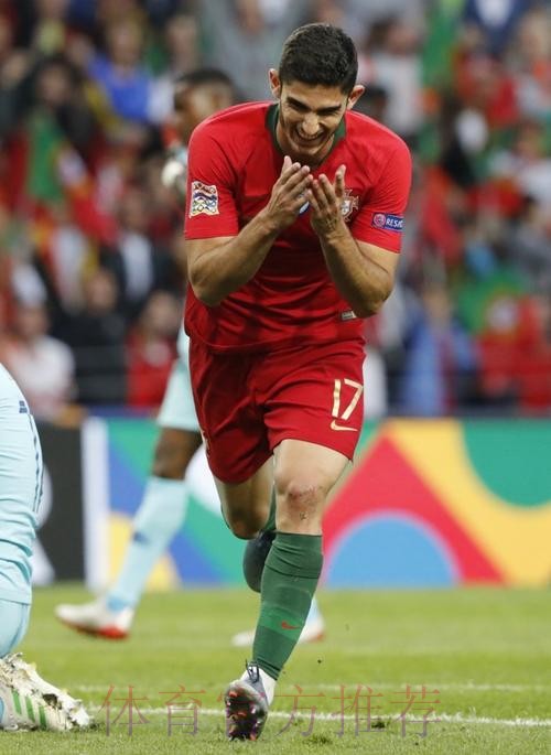 贡萨洛是阿森西奥后,国家德比对巴萨破门最年轻西班牙球员 贡萨洛是阿森西奥后,国家德比对巴萨破门最年轻西班牙球员